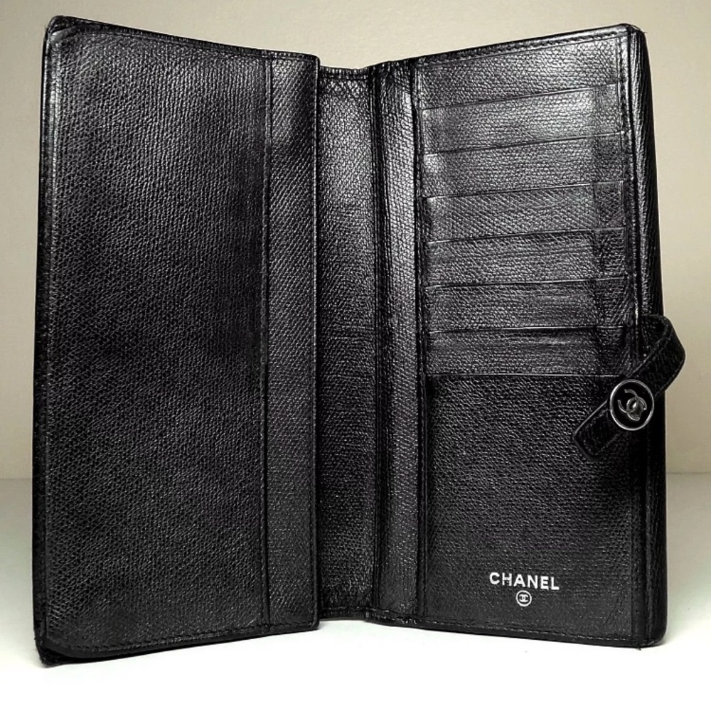 Authentic CHANEL Black Leather continental Wallet - Picture 4 of 8